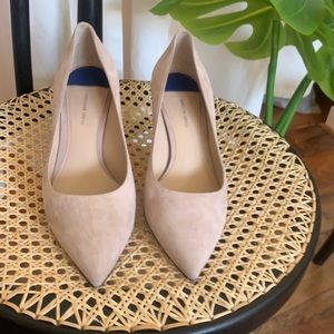 SOLD ❗️ Stuart Weitzman Soft Pink Pump